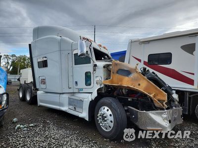 Czwarte zdjęcie samochodu z boku: 2013 PETERBILT 386 VIN:1XPHD49X4DD192308 - miniatura