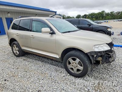 Czwarte zdjęcie samochodu z boku: 2004 VOLKSWAGEN TOUAREG 3.2 VIN:WVGBC67L94D035813 - miniatura