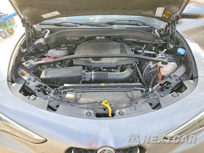 Zdjęcie 12 z 13 samochodu: 2019 ALFA ROMEO STELVIO TI VIN:ZASPAKBN9K7C40147 - miniatura