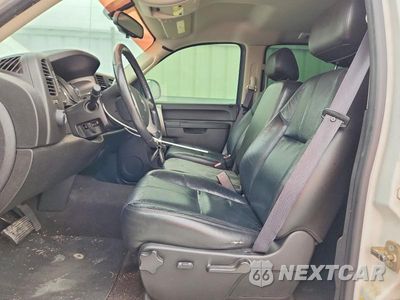 Zdjęcie 7 z 13 samochodu: 2011 CHEVROLET SILVERADO K1500 LT VIN:3GCPKSE36BG369872 - miniatura
