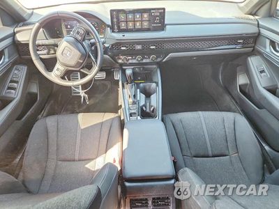 Zdjęcie 8 z 13 samochodu: 2025 HONDA ACCORD HYBRID SPORT VIN:1HGCY2F52SA043340 - miniatura