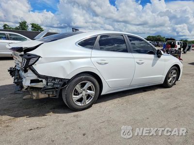 Trzecie zdjęcie samochodu z tyłu: 2020 HYUNDAI SONATA SE VIN:5NPEG4JA2LH046517 - miniatura