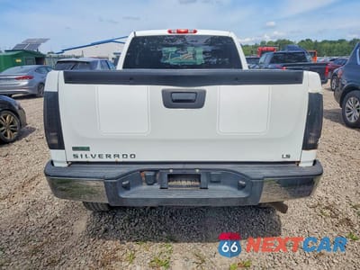 Zdjęcie 6 z 12 samochodu: 2011 CHEVROLET SILVERADO K1500 LS VIN:1GCRKREA2BZ446172 - miniatura