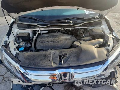 Zdjęcie 12 z 13 samochodu: 2018 HONDA ODYSSEY EXL VIN:5FNRL6H77JB030005 - miniatura