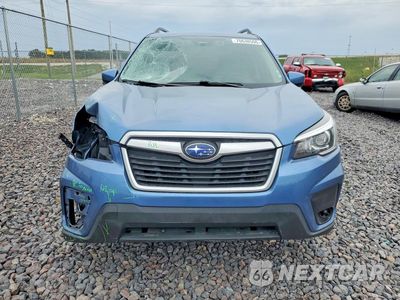 Piąte zdjęcie samochodu w środku: 2019 SUBARU FORESTER PREMIUM VIN:JF2SKAEC0KH481367 - miniatura