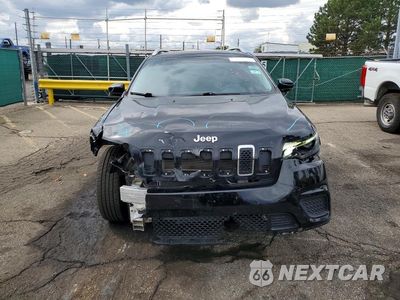 Piąte zdjęcie samochodu w środku: 2020 JEEP CHEROKEE LATITUDE VIN:1C4PJLCBXLD510931 - miniatura