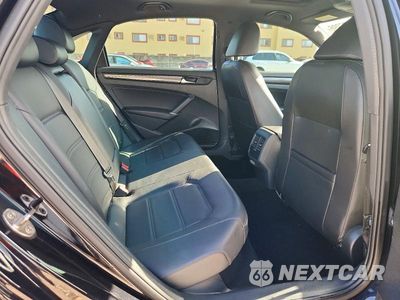Zdjęcie 10 z 12 samochodu: 2022 VOLKSWAGEN PASSAT R-LINE VIN:1VWMA7A34NC002496 - miniatura