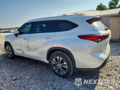Drugie zdjęcie samochodu z przodu: 2022 TOYOTA HIGHLANDER XLE VIN:5TDGZRAH9NS091450 - miniatura