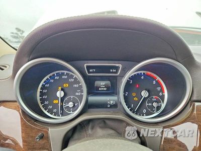 Zdjęcie 9 z 13 samochodu: 2015 MERCEDES-BENZ GL 350 BLUETEC VIN:4JGDF2EE9FA561988 - miniatura