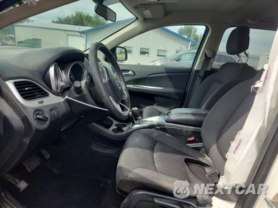 Zdjęcie 7 z 13 samochodu: 2018 DODGE JOURNEY SE VIN:3C4PDCAB1JT353162 - miniatura