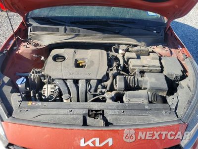 Zdjęcie 11 z 12 samochodu: 2023 KIA FORTE LXS VIN:3KPF24AD2PE509294 - miniatura