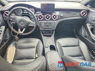 Zdjęcie 8 z 12 samochodu: 2015 MERCEDES-BENZ CLA 250 VIN:WDDSJ4EB0FN239122 - miniatura