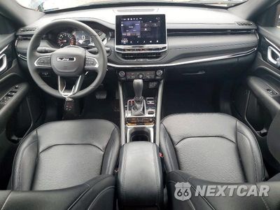 Zdjęcie 8 z 13 samochodu: 2026 JEEP COMPASS LIMITED VIN:3C4NJDCN0TT152482 - miniatura