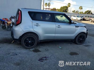 Trzecie zdjęcie samochodu z tyłu: 2016 KIA SOUL BASE VIN:KNDJN2A2XG7855307 - miniatura