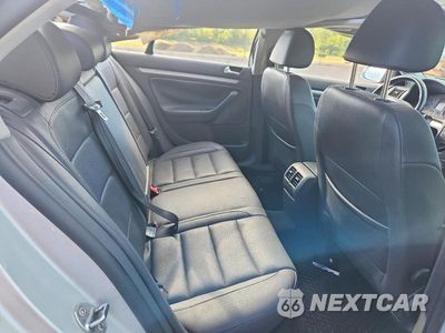 Zdjęcie 10 z 12 samochodu: 2006 VOLKSWAGEN JETTA TDI VIN:3VWCT71K36M851936 - miniatura