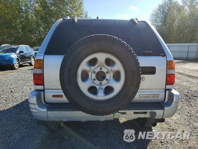 Zdjęcie 6 z 13 samochodu: 2001 HONDA PASSPORT EX VIN:4S6DM58W514408583 - miniatura