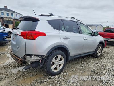 Trzecie zdjęcie samochodu z tyłu: 2014 TOYOTA RAV4 XLE VIN:JTMRFREV7ED050831 - miniatura