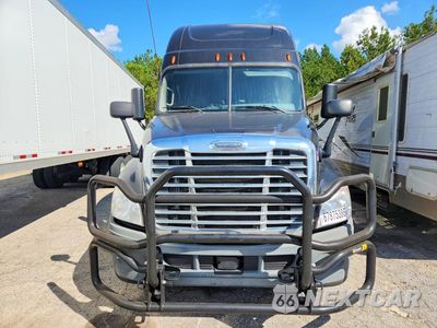 Piąte zdjęcie samochodu w środku: 2014 FREIGHTLINER CASCADIA 125 VIN:1FUJGLD53ELFK3649 - miniatura