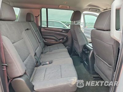 Zdjęcie 11 z 13 samochodu: 2017 CHEVROLET SUBURBAN C1500 LS VIN:1GNSCGKC7HR346884 - miniatura