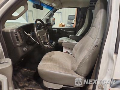 Zdjęcie 7 z 13 samochodu: 2018 GMC SAVANA G2500 DELIVERY VAN VIN:1GTW7AFG1J1332041 - miniatura