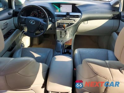 Zdjęcie 8 z 13 samochodu: 2012 LEXUS RX 350 VIN:2T2BK1BA3CC121934 - miniatura