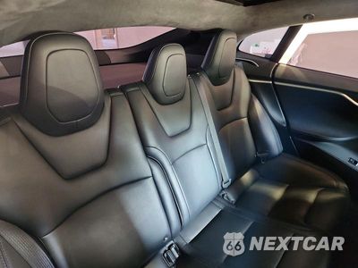 Zdjęcie 10 z 12 samochodu: 2018 TESLA MODEL S VIN:5YJSA1E28JF247288 - miniatura