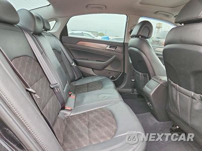 Zdjęcie 10 z 12 samochodu: 2017 HYUNDAI SONATA SPORT VIN:5NPE34AF2HH536647 - miniatura