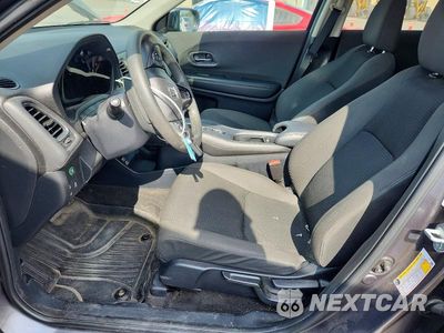 Zdjęcie 7 z 13 samochodu: 2021 HONDA HR-V EX VIN:3CZRU6H5XMM756592 - miniatura