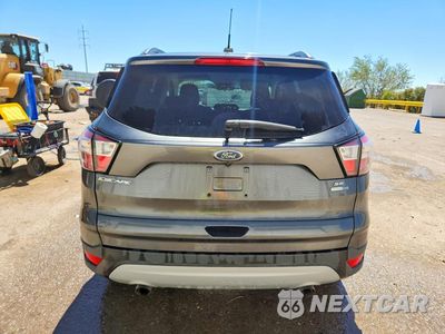 Zdjęcie 6 z 13 samochodu: 2018 FORD ESCAPE SE VIN:1FMCU9GD0JUC87506 - miniatura