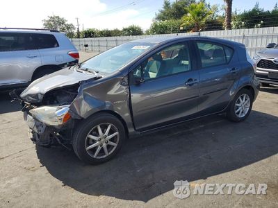 2013 TOYOTA PRIUS C FOUR JTDKDTB31D1041792 - główne zdjęcie licytacji z USA - miniatura