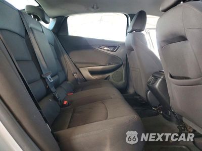 Zdjęcie 10 z 12 samochodu: 2018 CHEVROLET MALIBU LT VIN:1G1ZD5ST9JF262414 - miniatura