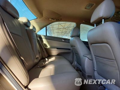 Zdjęcie 10 z 12 samochodu: 2005 TOYOTA CAMRY LE VIN:4T1BE32K55U574356 - miniatura