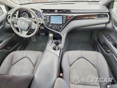 Zdjęcie 8 z 13 samochodu: 2018 TOYOTA CAMRY LE VIN:4T1B11HK7JU566146 - miniatura