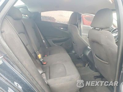 Zdjęcie 10 z 12 samochodu: 2020 CHEVROLET MALIBU LS VIN:1G1ZB5ST7LF081868 - miniatura
