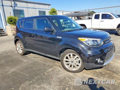 Czwarte zdjęcie samochodu z boku: 2017 KIA SOUL + VIN:KNDJP3A52H7419014 - miniatura