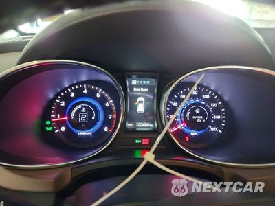 Zdjęcie 9 z 13 samochodu: 2015 HYUNDAI SANTA FE GLS VIN:KM8SRDHF5FU116127 - miniatura
