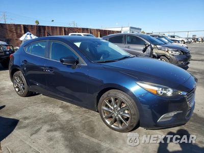 Czwarte zdjęcie samochodu z boku: 2018 MAZDA 3 TOURING VIN:3MZBN1L36JM270416 - miniatura