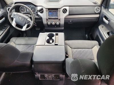 Zdjęcie 8 z 12 samochodu: 2015 TOYOTA TUNDRA CREWMAX SR5 VIN:5TFEM5F18FX090716 - miniatura