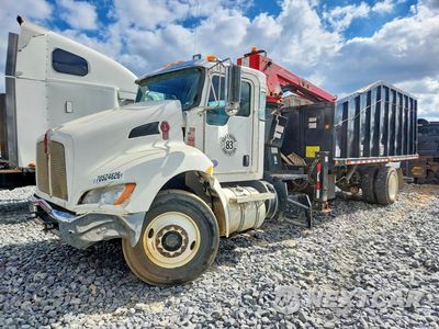 2022 KENWORTH T370 GRAPPLE TRUCK 2NKHHM7X3NM139893 - główne zdjęcie licytacji z USA - miniatura