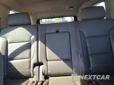 Zdjęcie 10 z 13 samochodu: 2016 GMC YUKON XL DENALI VIN:1GKS2HKJ5GR257298 - miniatura