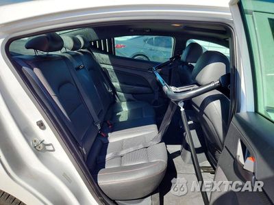 Zdjęcie 10 z 12 samochodu: 2018 HYUNDAI ELANTRA SPORT VIN:KMHD04LBXJU456860 - miniatura