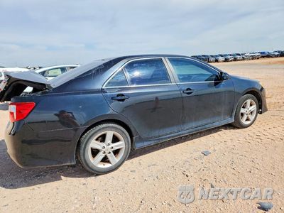 Trzecie zdjęcie samochodu z tyłu: 2014 TOYOTA CAMRY SE VIN:4T1BF1FK1EU395971 - miniatura
