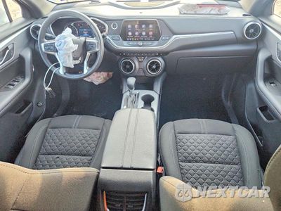 Zdjęcie 8 z 13 samochodu: 2021 CHEVROLET BLAZER 2LT VIN:3GNKBCRS2MS567423 - miniatura
