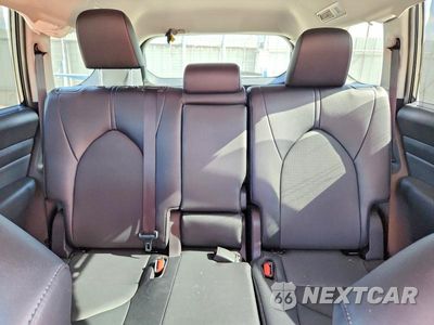 Zdjęcie 10 z 13 samochodu: 2026 TOYOTA GRAND HIGHLANDER XLE VIN:5TDAAAA50TS039738 - miniatura