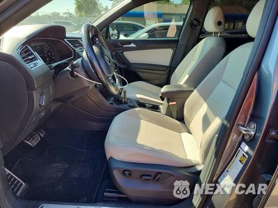Zdjęcie 7 z 12 samochodu: 2019 VOLKSWAGEN TIGUAN SE VIN:3VV2B7AX6KM056498 - miniatura