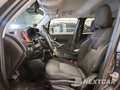 Zdjęcie 7 z 13 samochodu: 2017 JEEP RENEGADE TRAILHAWK VIN:ZACCJBCB6HPE57162 - miniatura