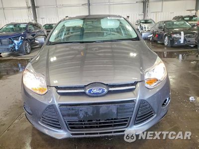 Piąte zdjęcie samochodu w środku: 2014 FORD FOCUS SE VIN:1FADP3F26EL441540 - miniatura