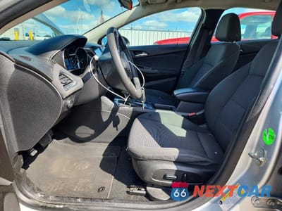 Zdjęcie 7 z 12 samochodu: 2018 CHEVROLET CRUZE LT VIN:1G1BE5SMXJ7182637 - miniatura