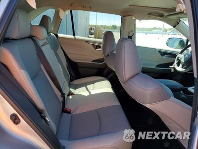 Zdjęcie 10 z 12 samochodu: 2024 TOYOTA RAV4 XLE PREMIUM VIN:2T3C1RFV4RC260008 - miniatura