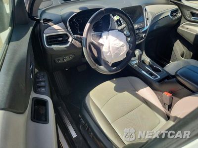 Zdjęcie 8 z 13 samochodu: 2018 CHEVROLET EQUINOX PREMIER VIN:2GNAXMEV1J6217438 - miniatura